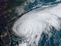 ”Humberto” presenta vientos máximos sostenidos de 160 kilómetros por hora. EFE / EPA NOAA