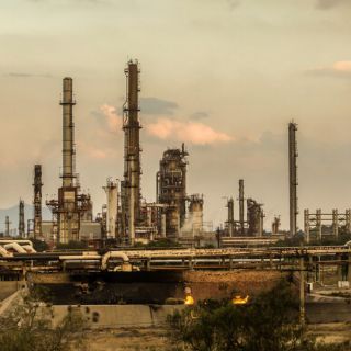 AMLO: México tiene reservas de gasolina para 10 días