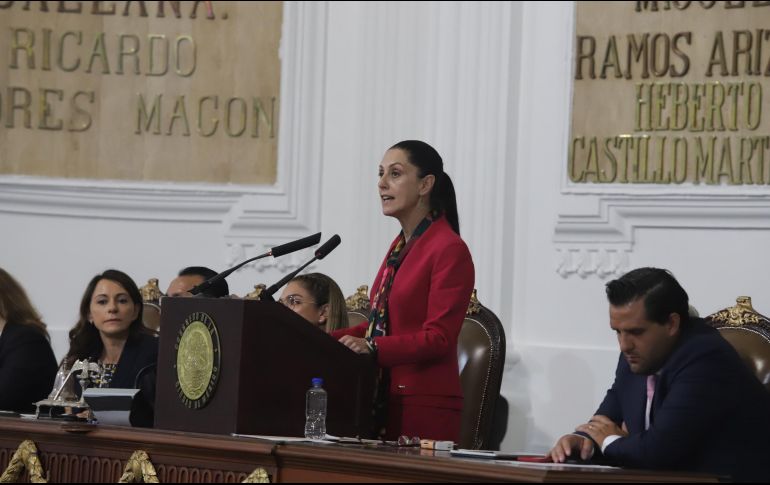 La jefa de Gobierno de la Ciudad de México, Claudia Sheinbaum, comienza esta mañana la lectura de su primer informe de actividades. NTX / G. Durán