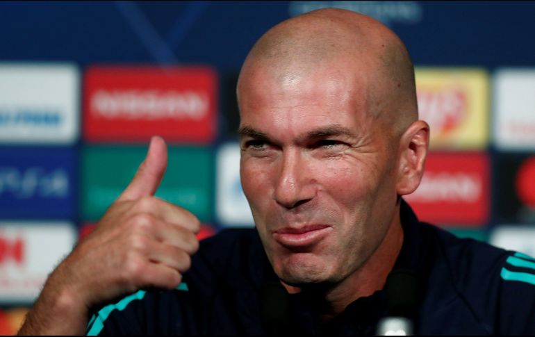 Zidane no reveló el esquema que utilizará ante el PSG. EFE / I. Langsdon