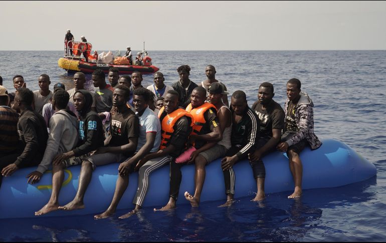 La ONU informa que la mitad de los 272 millones de migrantes del mundo viven en sólo diez países. AP/R. Brito