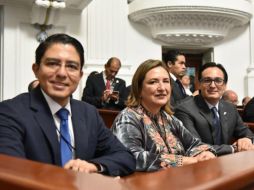 Congresistas panistas en el primer informe de gobierno de Claudia Sheinbaum. TWITTER/AAtaydeR