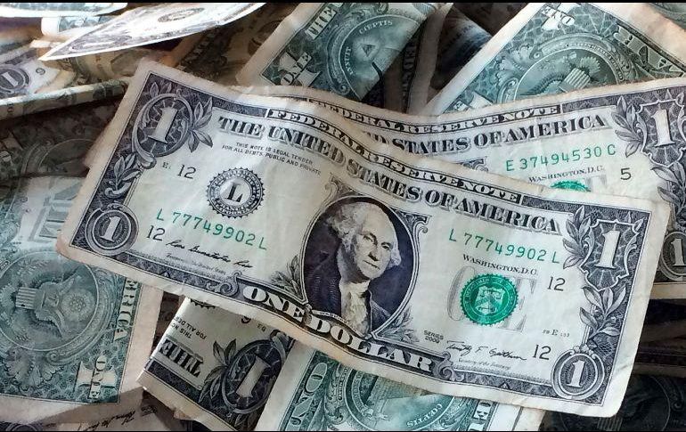 De acuerdo con el Banco Base, se espera que el tipo de cambio cotice entre 19.30 y 19.45 pesos por dólar.AP / ARCHIVO