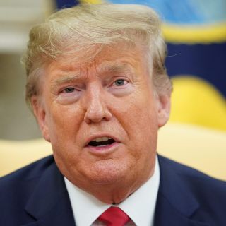 La Fed "fracasa de nuevo", dice Trump tras reducción de las tasas