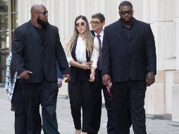 Ishmael Bailey (d) sólo fue guardaespaldas de Emma Coronel un día, cuando cubrió a un colega de la empresa privada donde trabajaba como guardia de seguridad. AP/M. Lennihan