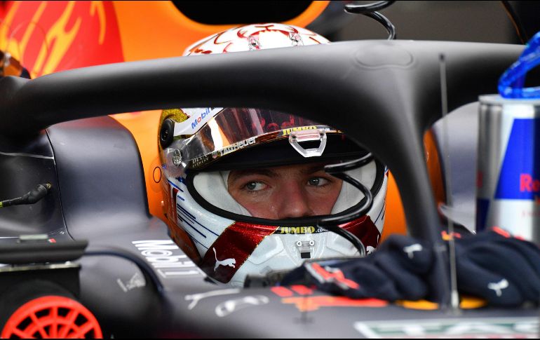 Max Verstappen se impuso en la primera sesión en Singapur. AFP