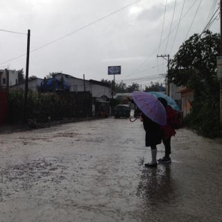Suspenden clases en La Paz ante proximidad de ''Lorena''