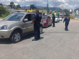 A la altura de la glorieta El Lacandón se instaló un dispositivo de información encabezado por la Secretaría de Seguridad y Protección estatal. TWITTER/@SSyPC_Chiapas