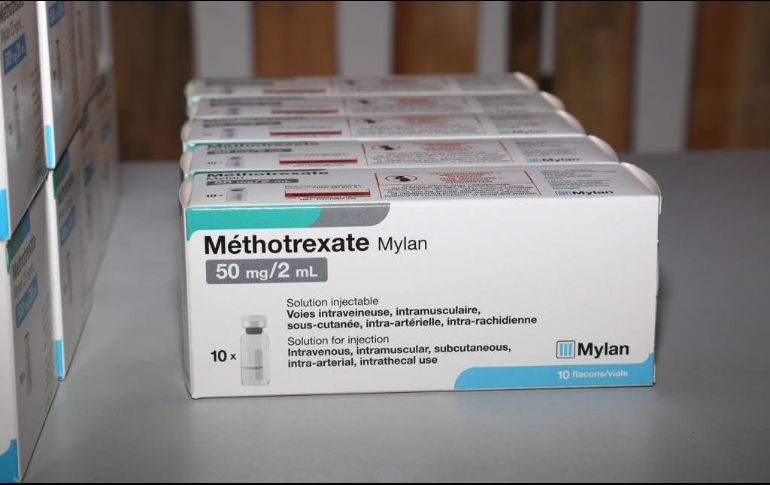 El precio al que se adquirió el metotrexato fue de 3.8 euros para la presentación de 50 mgs. y 11.8 euros para la de 500 mgs. por unidad. TWITTER/@JesusRCuevas