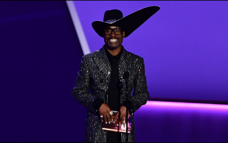 Porter se convierte en el primer hombre negro abiertamente gay en ganar un Emmy. AFP / F. J. Brown