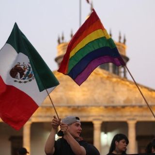 Senado, con iniciativa para matrimonio igualitario en Constitución