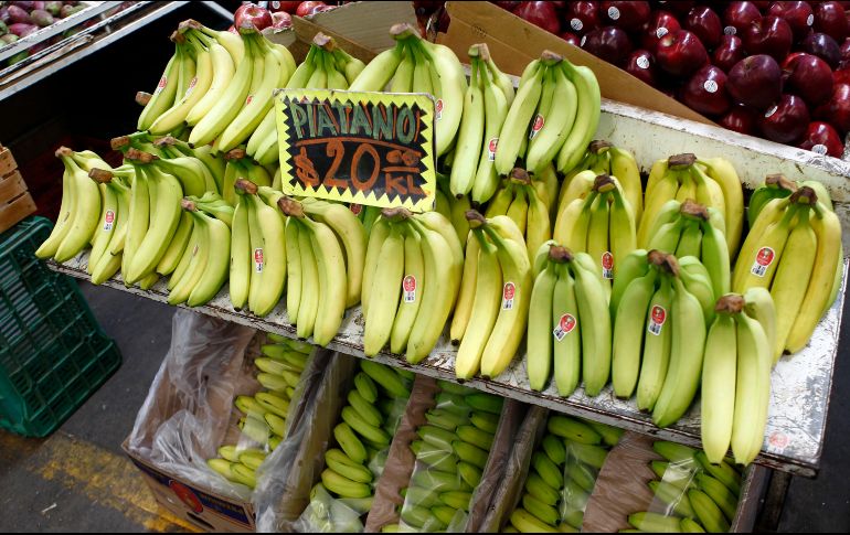 El plátano pasó de seis pesos por kilo al mayoreo a nueve pesos. EL INFORMADOR / J. Velazco