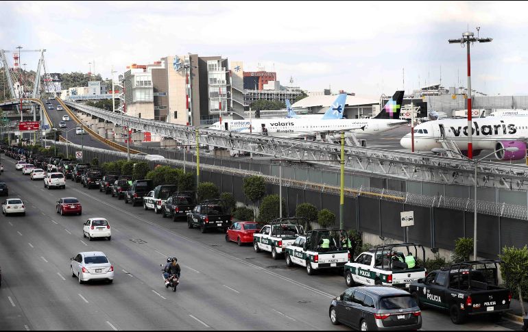 Las constructoras Sacyr Construcción México y Epccor se encargarán de las obras de ampliación del Aeropuerto. SUN/V. Rosas