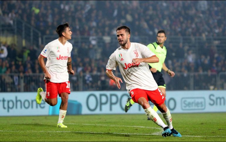Miralem Pjanic dio el gol del triunfo a la Juventus. EFE / S. Venezia