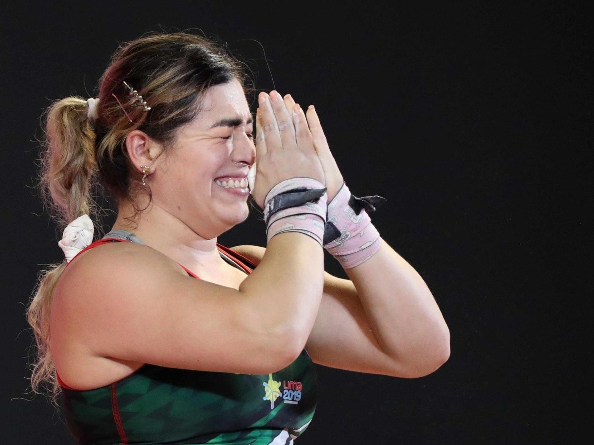  Aremi Fuentes logra bronce en Mundial de halterofilia