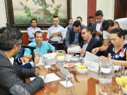 Adicional al puente, los burócratas del Congreso recibirán un bono de 900 pesos, en lugar de que se organice un evento de festejo. Cortesía