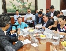 Adicional al puente, los burócratas del Congreso recibirán un bono de 900 pesos, en lugar de que se organice un evento de festejo. Cortesía