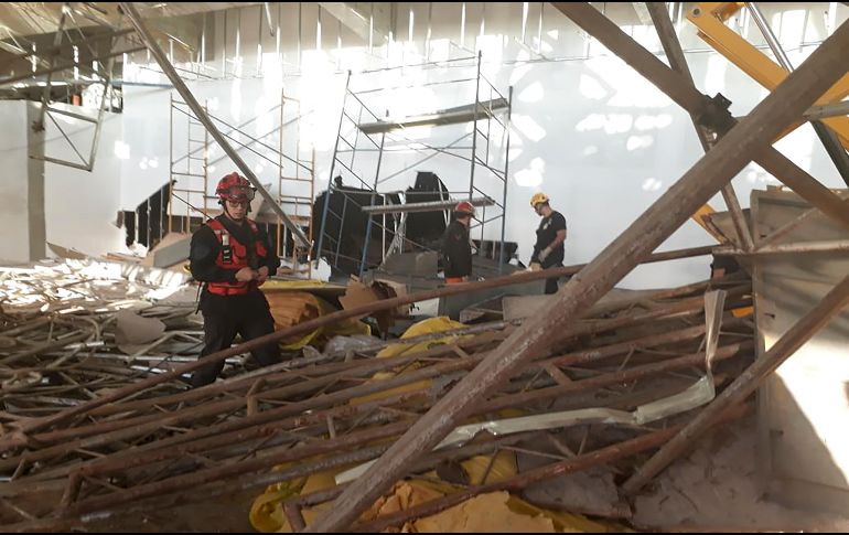 Un grupo de 43 rescatistas se encuentran trabajando en el lugar. AP/Policía Federal Argentina