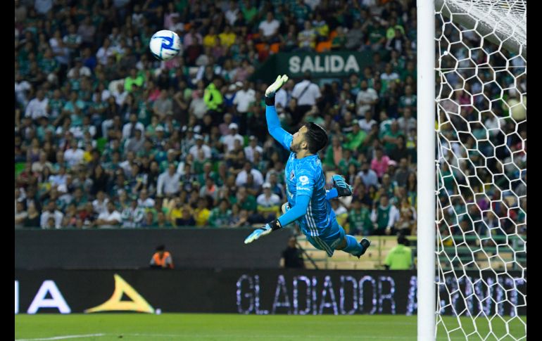 Camilo Vargas fue clave para mantener el empate. IMAGO7