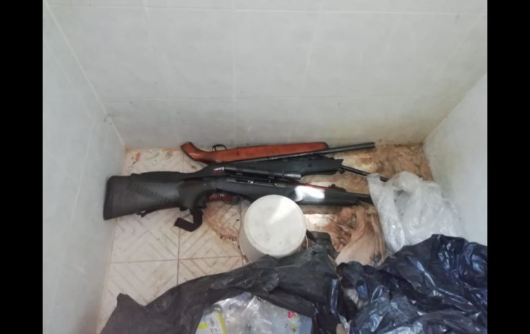 El aseguramiento quedó disposición del Ministerio Público Federal (MPF), quien inició una carpeta de investigación por los delitos de violación a la Ley Federal de Armas de Fuego y Explosivos y contra la salud, contra quien o quienes resulten responsables. ESPECIAL/