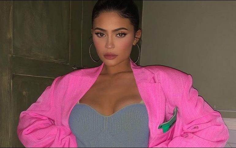 Kylie se encuentra en París para el show de Balmain. INSTAGRAM / kyliejenner