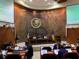 También se suprimió la intención de que autos foráneos, que no cuenten con seguro de daños a terceros, solicitaran un permiso provisional. TWITTER / @LegislativoJal