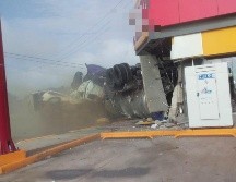 El incidente fue reportado alrededor de las 10:00 horas en el punto conocido como Cuatro Caminos, que es el cruce de la carretera que conduce de El Grullo hacia Ciudad Guzmán y el que va de Tolimán a San Gabriel. ESPECIAL