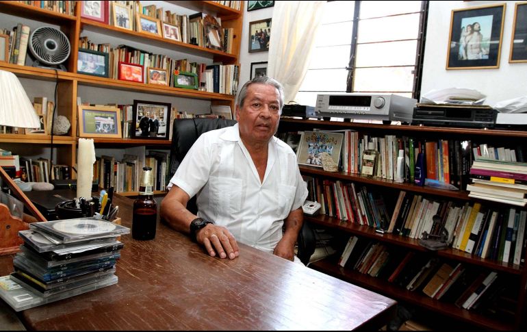 José Agustín está retirado de la vida pública desde una caída que sufrió. NTX / ARCHIVO