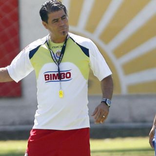 En Chivas, técnicos que debutan contra América no han perdido