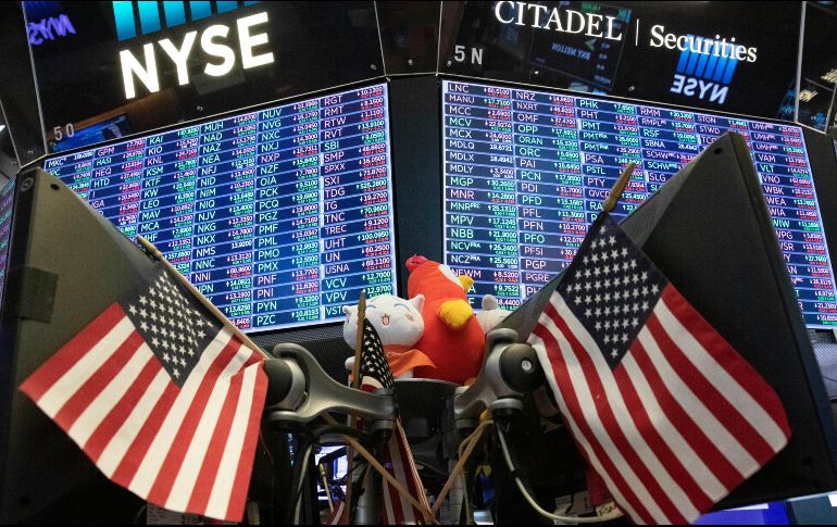 Las acciones de fabricantes de productos de consumo y compañías inmobiliarias registraron ganancias este jueves. AP/M. Lennihan