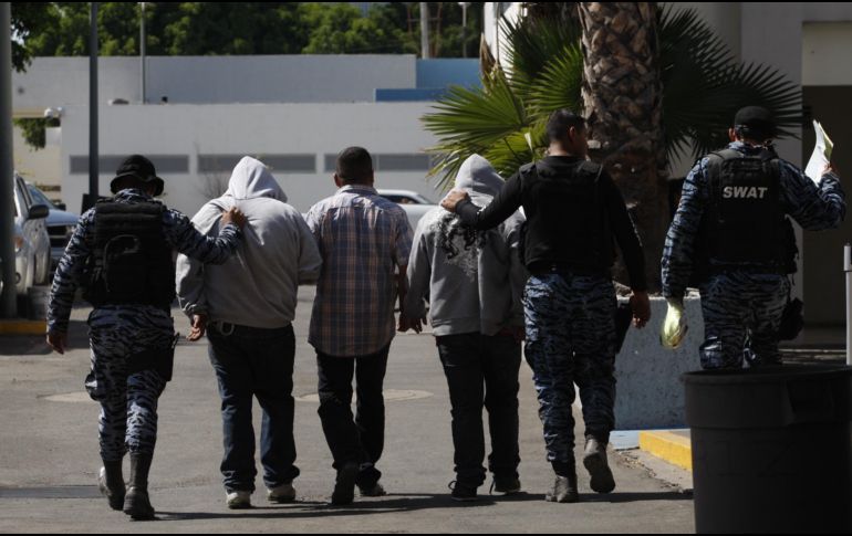  Tras el homicidio, subieron los cuerpos a la caja de la camioneta y fueron rumbo a Tlaquepaque, donde tenían planeado deshacerse de los cuerpos, sin embargo, fueron descubiertos por las autoridades. EL INFORMADOR/ ARCHIVO