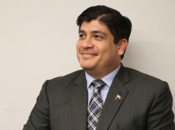 Carlos Alvarado es el presidente más joven de la historia reciente de Costa Rica. BBC MUNDO