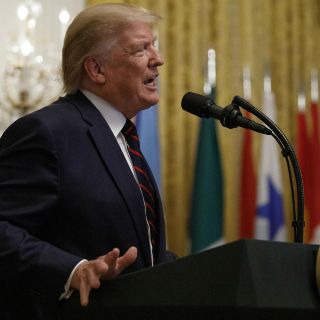 La Casa Blanca confirma que archivó llamada entre Trump y Zelenskiy