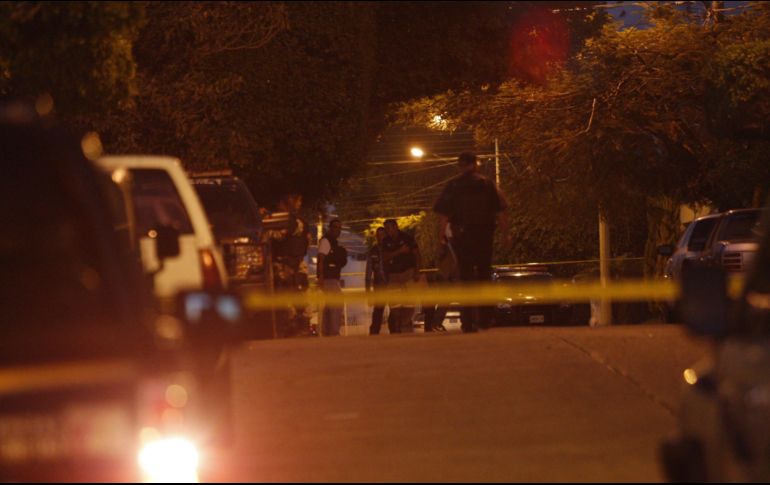 Ambos agentes policiacos fueron trasladados a recibir atención médica en tanto se activó el código rojo y se implementó un fuerte operativo policiaco-militar por las corporaciones de los tres niveles de gobierno. EL INFORMADOR / ARCHIVO