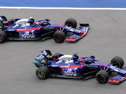 La Scuderia Toro Rosso corre bajo esa denominación desde su llegada a la F1 en 2006 tras la compra por parte del grupo austríaco de la escudería Minardi. EFE / Y. Kochetkov