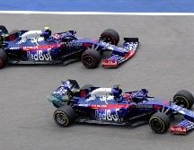La Scuderia Toro Rosso corre bajo esa denominación desde su llegada a la F1 en 2006 tras la compra por parte del grupo austríaco de la escudería Minardi. EFE / Y. Kochetkov