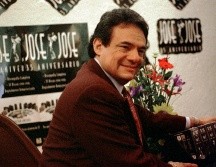 El entorno futbolístico reaccionó después del fallecimiento del cantante. NTX / ARCHIVO