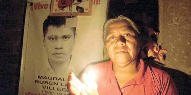 Sue&ntilde;o que mi hijo vuelve a casa y yo lo abrazo: madre de normalista de Ayotzinapa