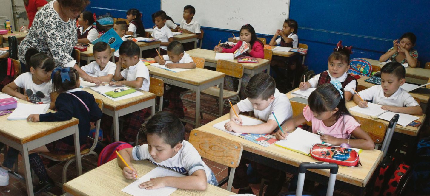 Académicos cuestionan que el Gobierno federal centralice la educación, afectando a los Estados. EL INFORMADOR / A. Camacho