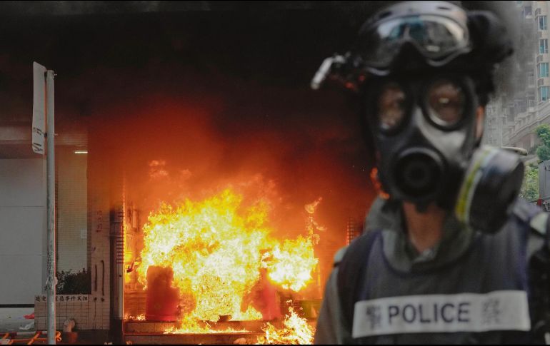 Las protestas son en pro de la autonomía electoral de Hong Kong. AP