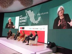 Graciela Márquez Colín durante su participación en la conferencia 