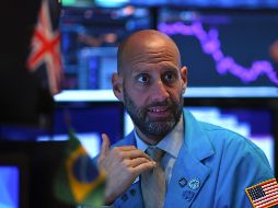 El NYSE Composite descendió 129.89 puntos al ubicarse en 12 mil 705.46 unidades. AFP / J. Eisele