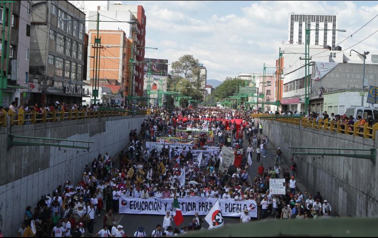 Prevén que los contingentes avancen hasta el cruce con Paseo de la Reforma, sigan por avenida Juárez y entren al Zócalo por 5 de febrero. NTX/G. Durán