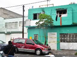 Testigos señalan al padre de los menores como el responsable de lesionar a sus hijos y provocar el incendio. SUN