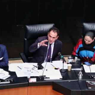 Oposición y SHCP chocan por impuestos a plataformas digitales en México