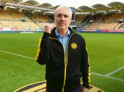 Mauricio no puede entrar a su club. @RODAJC