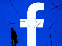 Facebook está en constante trabajo para detectar y detener las noticias falsas. AFP / ARCHIVO