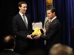 Denuncian que Jared Kushner es integrante de un gobierno que se ha dedicado a violentar migrantes. AP/ARCHIVO