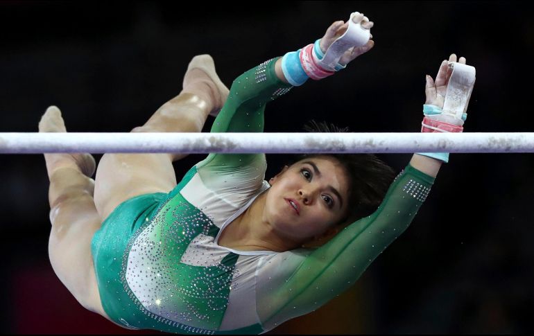 La bajacaliforniana Alexa Moreno obtuvo plaza olímpica para México, luego de que lograra meterse a la final de salto en el Mundial de Gimnasia. AP / M. Schrader