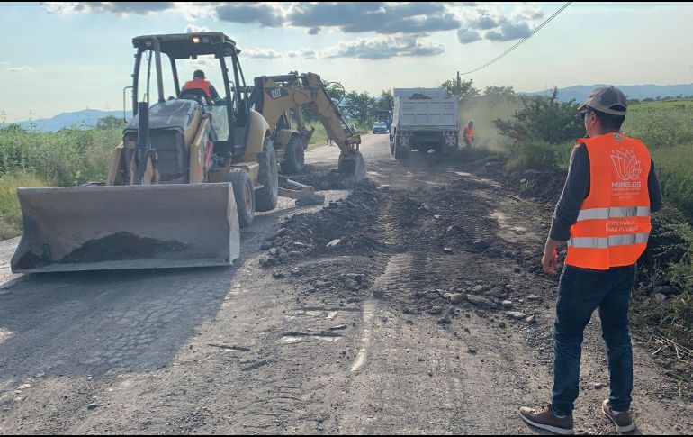 El Secretario de Obras Públicas en Morelos, Fidel Giménez Valdés, subió a sus redes imágenes de las cuadrillas trabajando en la zona. TWITTER/@FIDEL_GIMENEZV